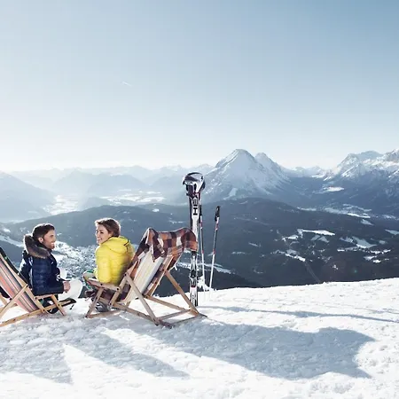 The Seefeld Retreat - Family Friendly - Mountain Views * 蒂罗尔-泽费尔德